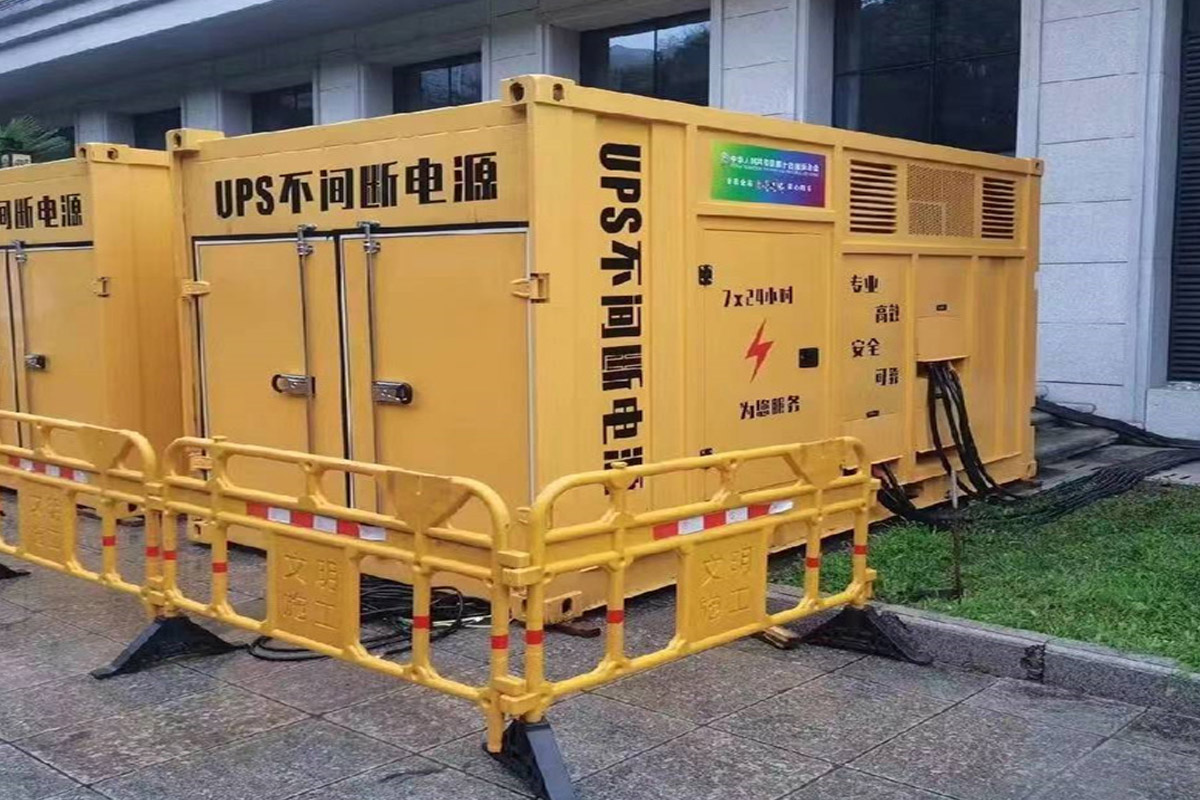 盘锦发电机租赁施工现场